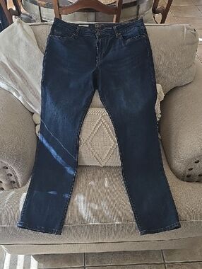 Katy Mid Rise Ankle Boyfriend Jeans Size 12 Dark Wash